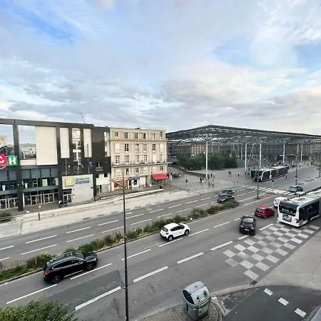 Ferienwohnung Appt 1 A Deux Pas De La Gare D'Amiens Exterior foto